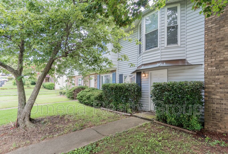 2345 Grayson Valley Cir, Birmingham, AL 35235 House for Rent in