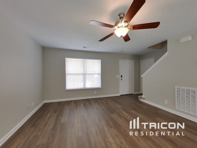 Building Photo - 2137 Erin Ln