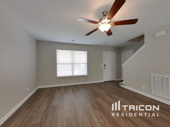 Foto del edificio - 2137 Erin Ln