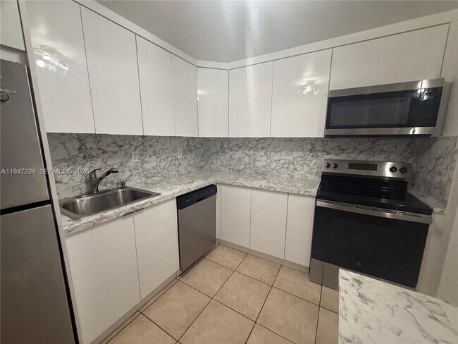 Foto del edificio - 8500 SW 109th Ave