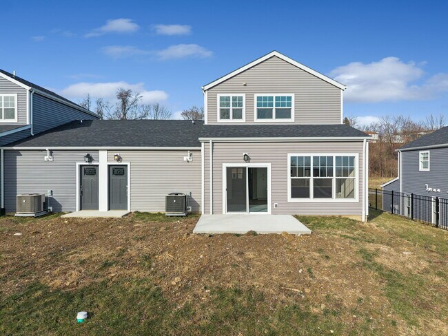 Foto del edificio - 2217 Lebanon Dr