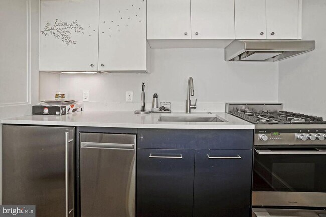 Foto del edificio - 3348 Prospect St NW
