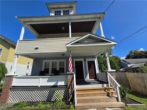 Building Photo - 706 Milton Ave