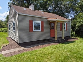 Building Photo - 138 Old Boalsburg Rd