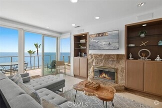 Building Photo - 915 Gaviota Dr