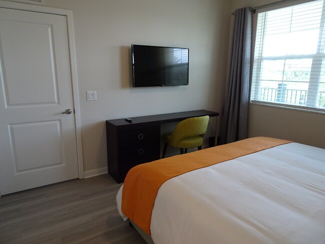 Foto del edificio - 4001 Breakview Dr