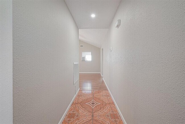 Foto del edificio - 17814 Morrisway Ct