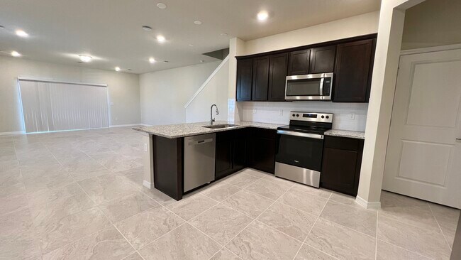 Building Photo - 2543 Bright Jewel St