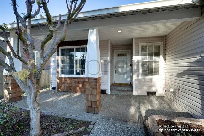 Foto del edificio - 6117 101st Pl NE