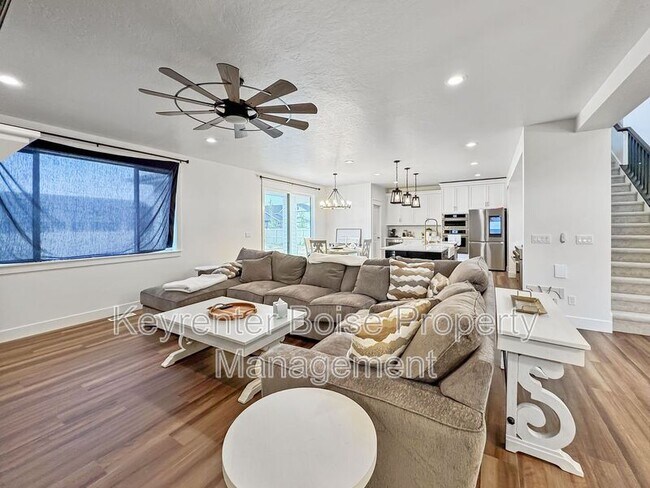Foto del edificio - 2119 Savoy Ct