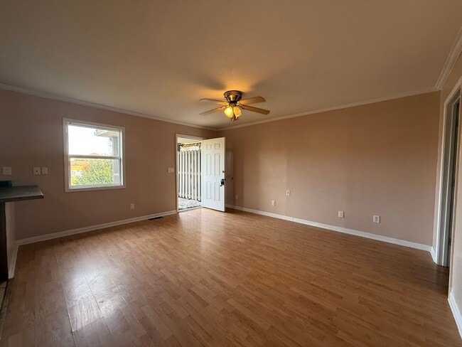 Foto del edificio - Old Tusculum Rd Apartments