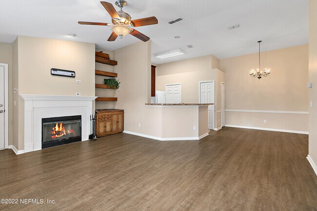 Building Photo - 57 Jardin De Mer Pl