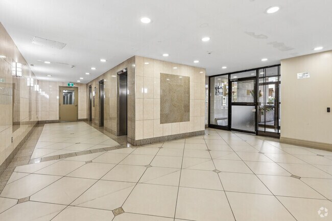Hall d'entrée - Weston Towers II