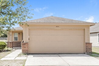 Building Photo - 19031 Wild Yaupon Dr