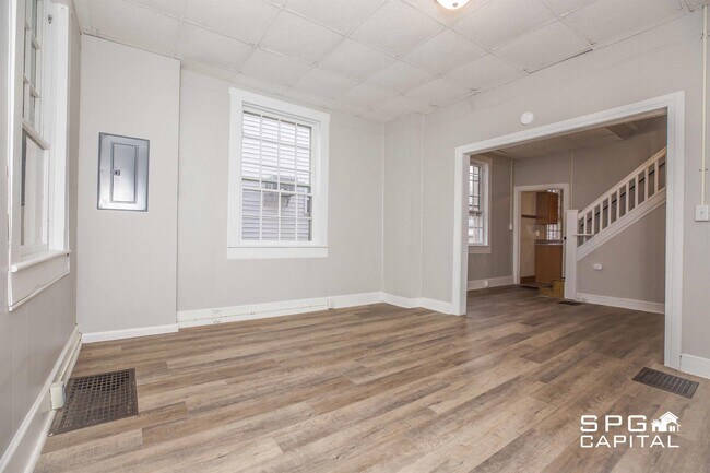 Building Photo - 38 Philadelphia Ave