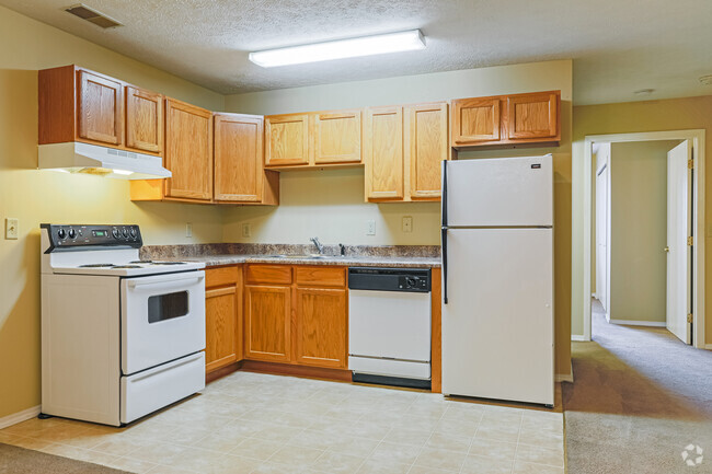 1 BR, 1 BA - Kitchen - Currency Commons Apartments