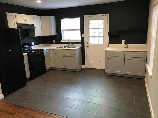 Foto del edificio - 512 Freeman Dr