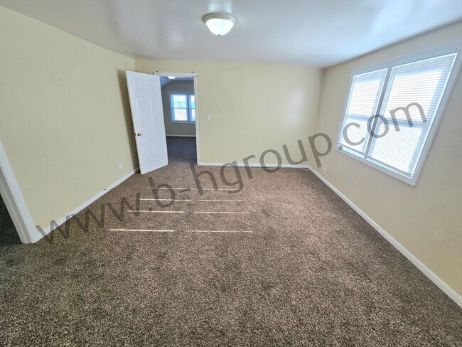 Foto del edificio - 5004 28th Ave