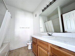 Building Photo - 2121 Echo Bay