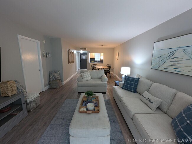 Foto del edificio - 740 E Ocean Ave