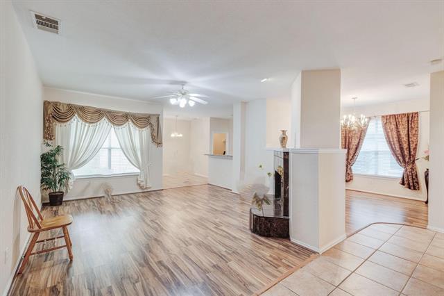 Foto del edificio - 4521 Highridge Dr