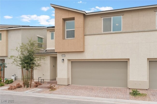 Building Photo - 5672 Sapphire Shine Ave