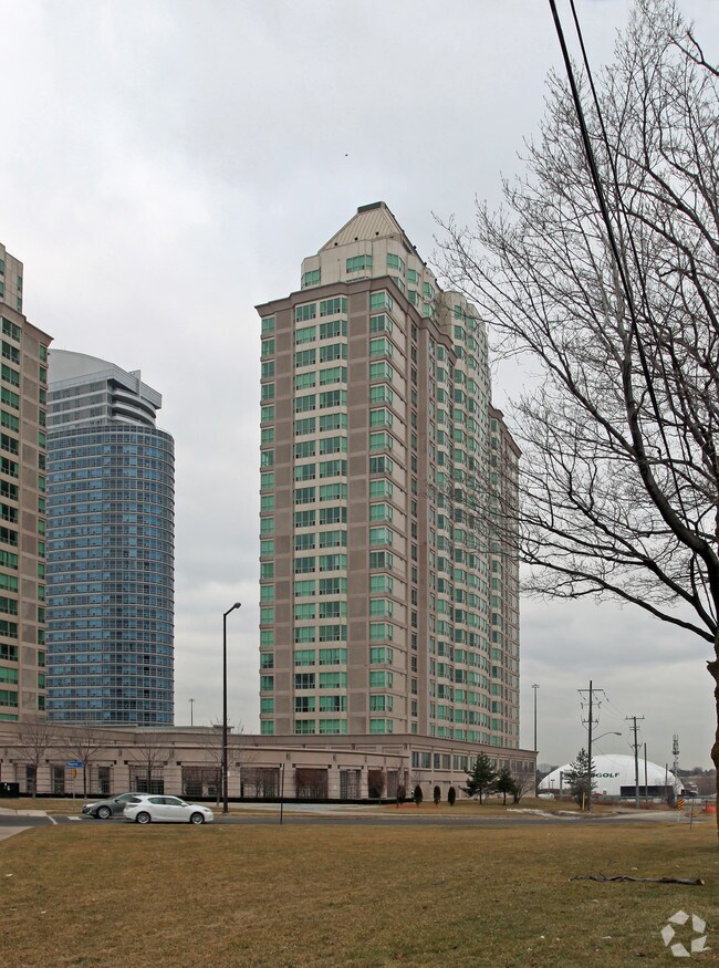 Foto principal - May Tower II