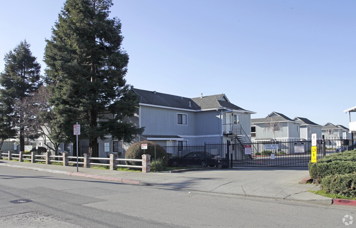 Hayward Garden Ventures - 21631 - 21663 Garden Avenue