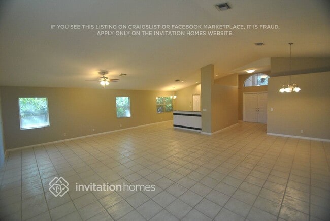 Foto del edificio - 3900 Majestic Palm Way