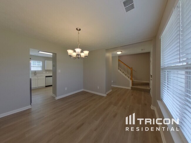 Foto del edificio - 9720 Avensong Crossing Dr