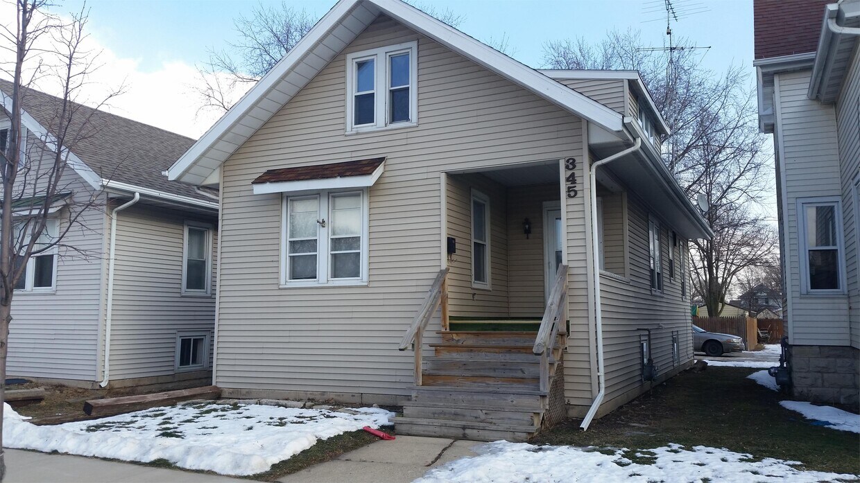 345 N Main St, Fond du Lac, WI 54935 House Rental in Fond du Lac, WI
