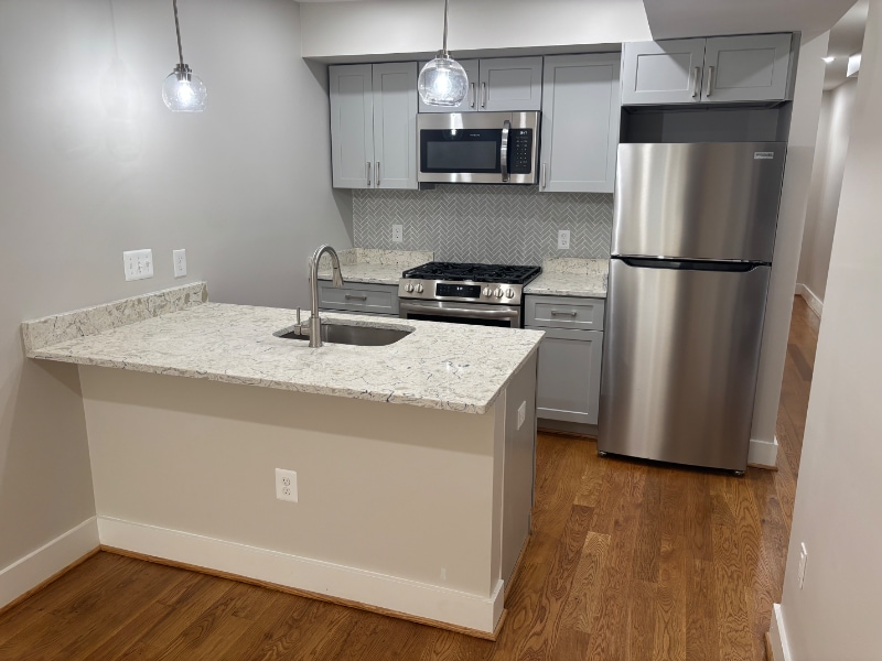 Photo - 1418 A St SE (Washington, DC)