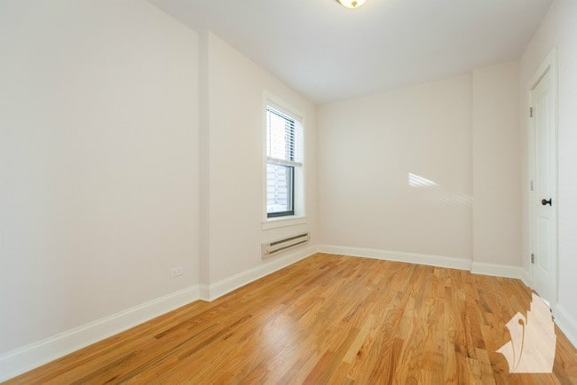 Building Photo - 612 W Patterson Ave