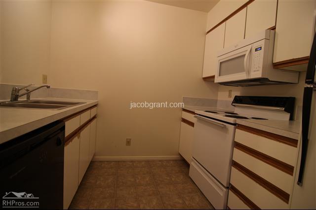Foto del edificio - 635 Hoopes Ave