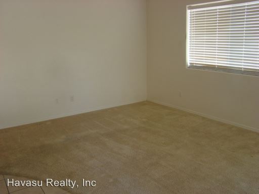 Building Photo - 3054 Shoshone Dr