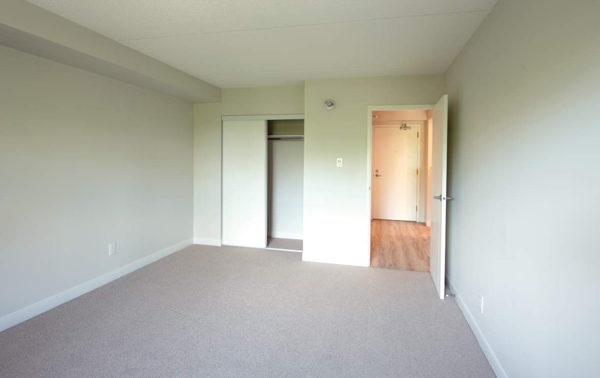 Building Photo - Rivergate Estates