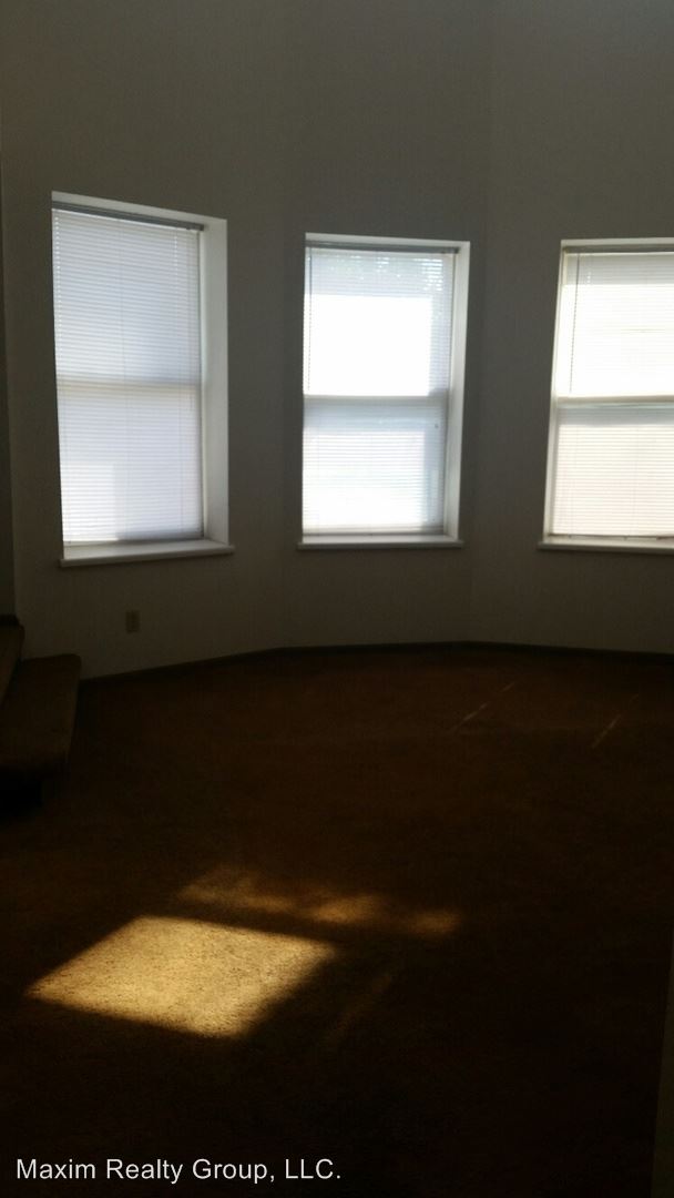 Foto del edificio - 210 S 24th St