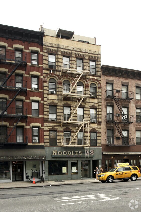 Primary Photo - 417 Third Ave