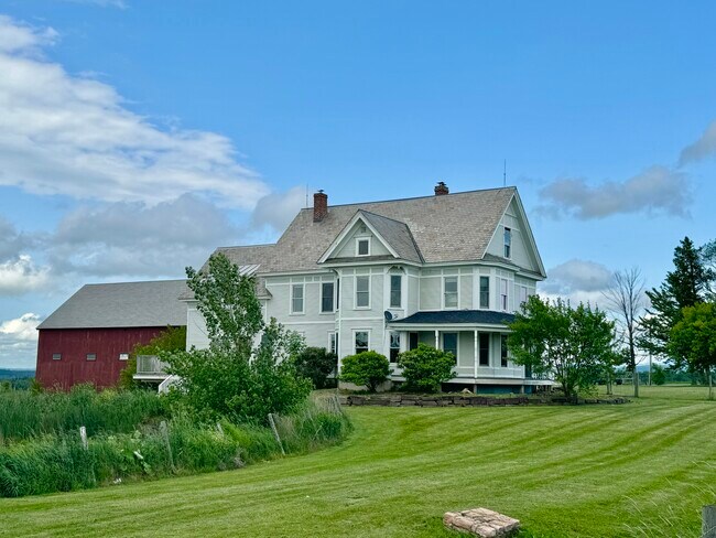 Foto del edificio - 1046 Ethan Allen Hwy
