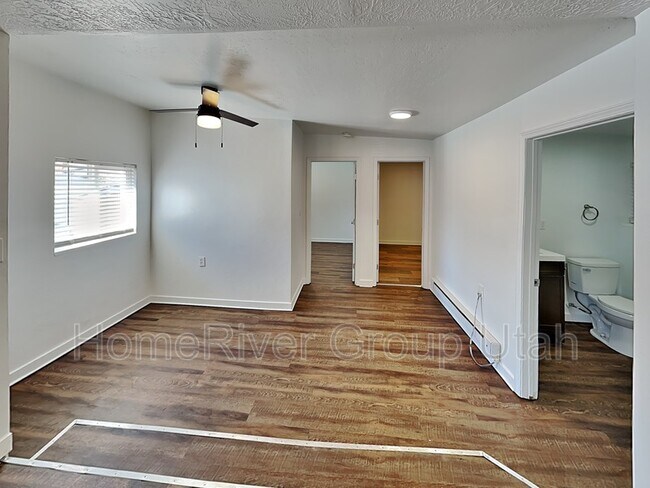 Foto del edificio - 338 N 300 W
