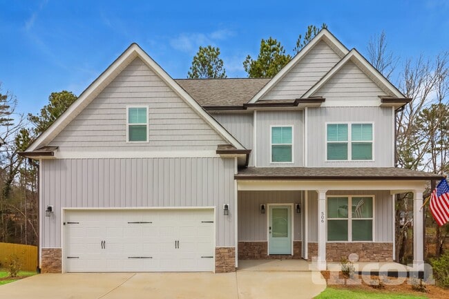 Building Photo - 506 Oscar Way