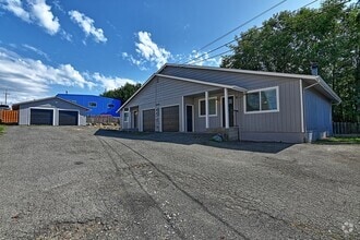 Building Photo - 15115 40th Ave W