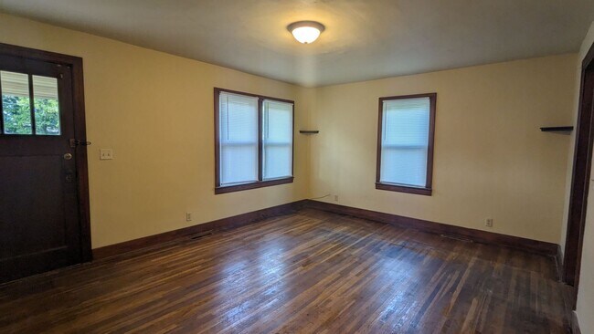 Foto del edificio - Cozy 2 Bedroom House!