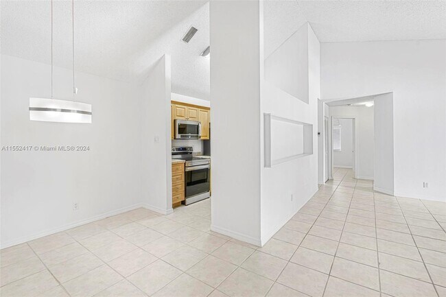 Foto del edificio - 15771 SW 104th Terrace