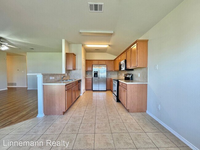 Foto del edificio - 4 br, 2 bath House - 5201 Bridgewood Drive