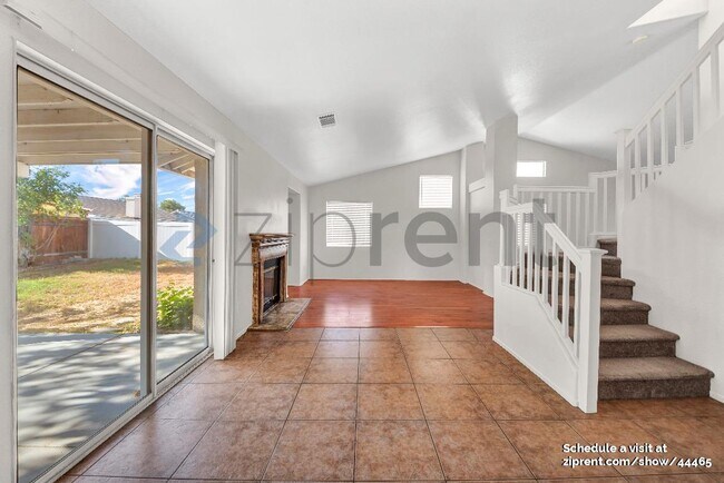 Foto del edificio - 37551 Deville St