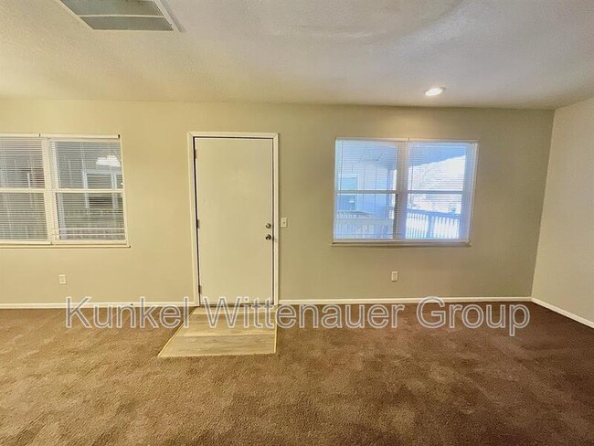 Building Photo - 1320-7 N 1st St