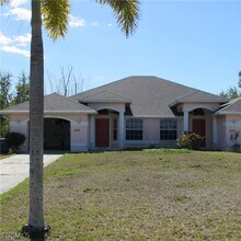 Building Photo - 5773 Marina Rd