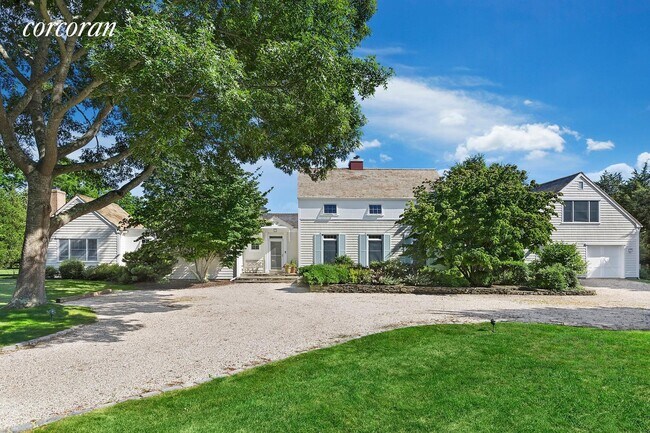 Foto del edificio - 43 Greenleaf Ln
