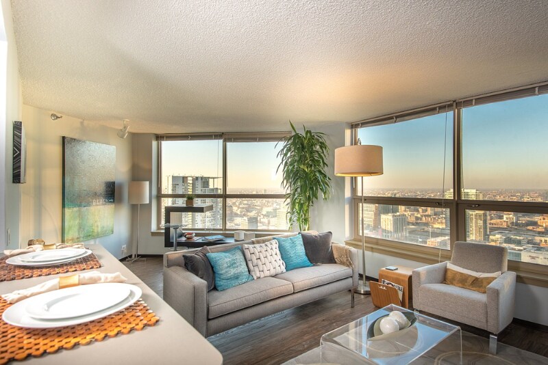 Foto del edificio - 560 W Madison St